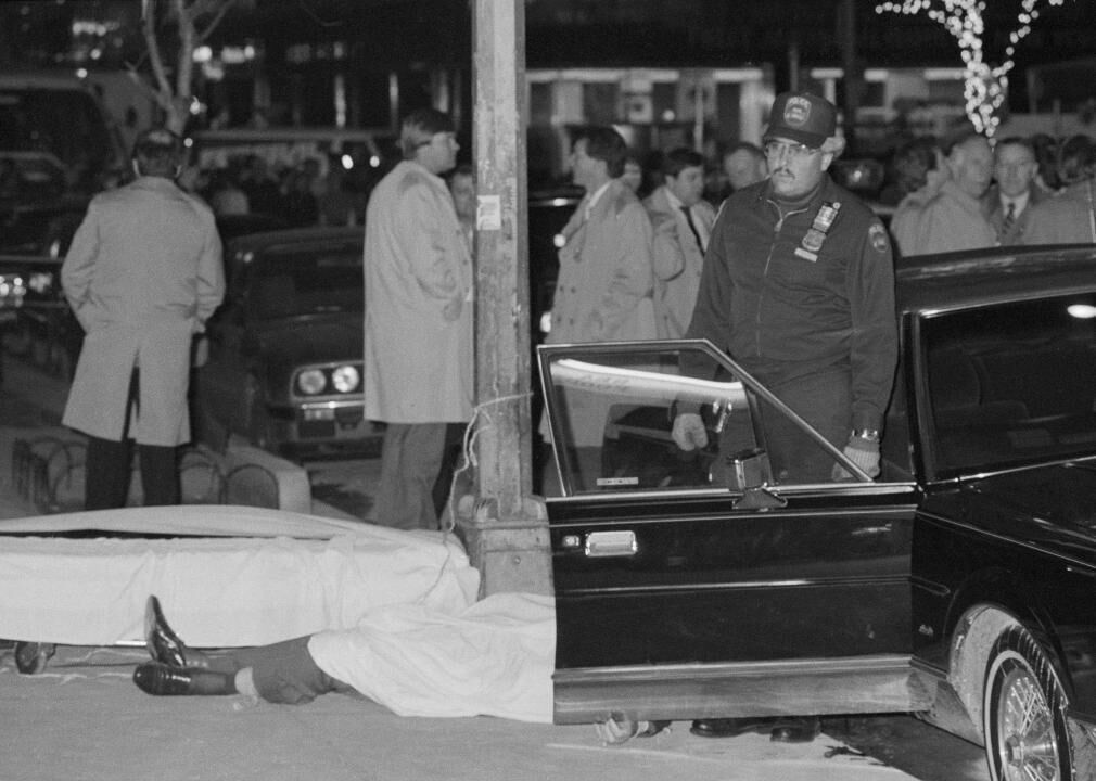1985: Paul Castellano assasinated